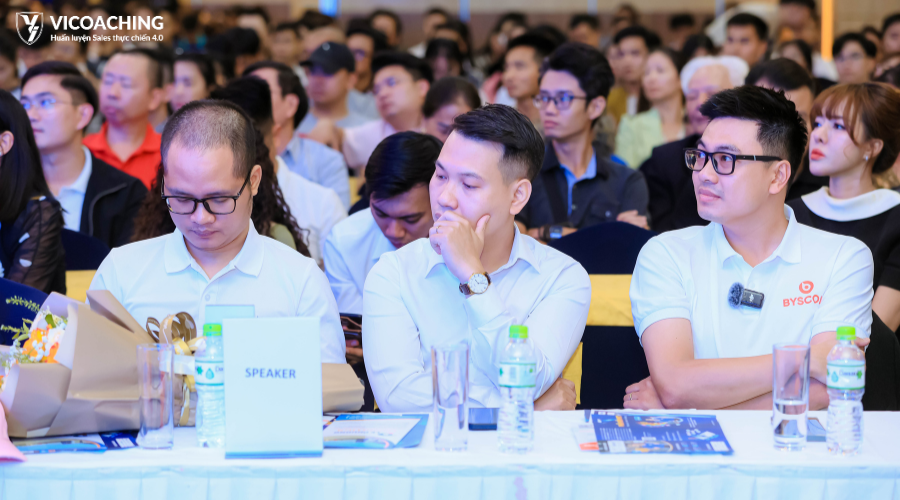 Bùng nổ doanh thu 2025 – Chiến lược bán hàng đa nền tảng